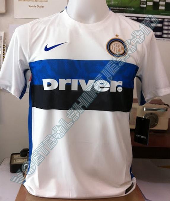 FOTO – Ecco la nuova seconda maglia dell’Inter per la prossima stagione…