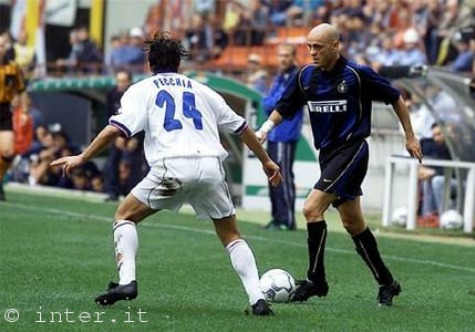 ESCLUSIVA – Ricordate Georgatos? “Le uscite con Vieri, le punizioni rubate a Baggio, il canto di West…”. Poi il retroscena su Ronaldo