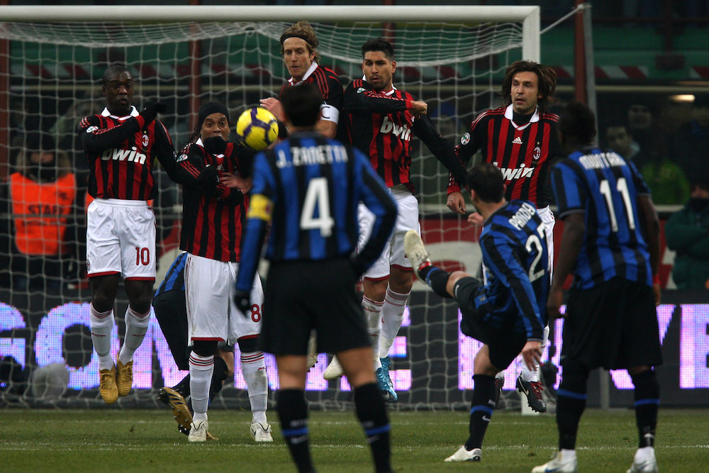 Pandev: “Mourinho ci disse che avremmo vinto il derby anche in 9 e andò così. I tifosi dell’Inter…”