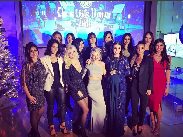 Gossip – Le pagelle agli outfit delle wags nerazzurre alla cena di Natale cena natale