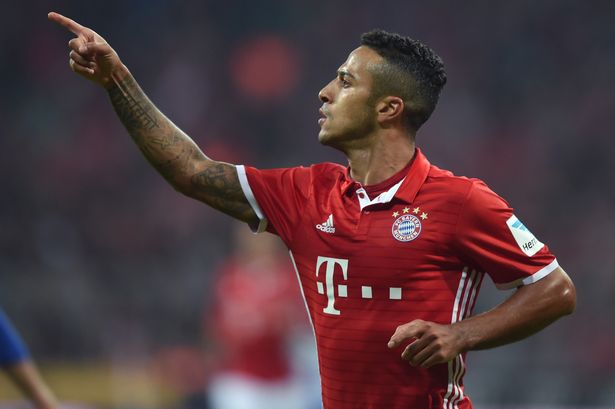 Mercato – Inter, oltre a Vidal e Modric spunta Thiago Alcantara per il centrocampo