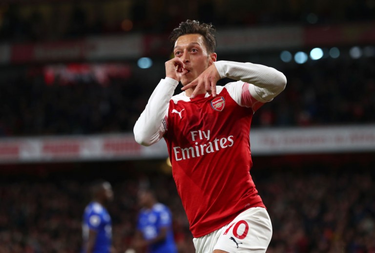 Daily Star – Arsenal-Ozil, è finita davvero. Tre possibili destinazioni: c’è anche l’Inter. Nuovo affare alla Sanchez?