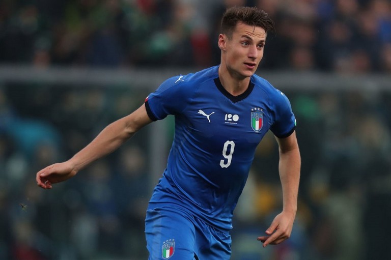 UFFICIALE – Pinamonti salta l’Europeo con l’Under 21: l’attaccante non risponde alla convocazione