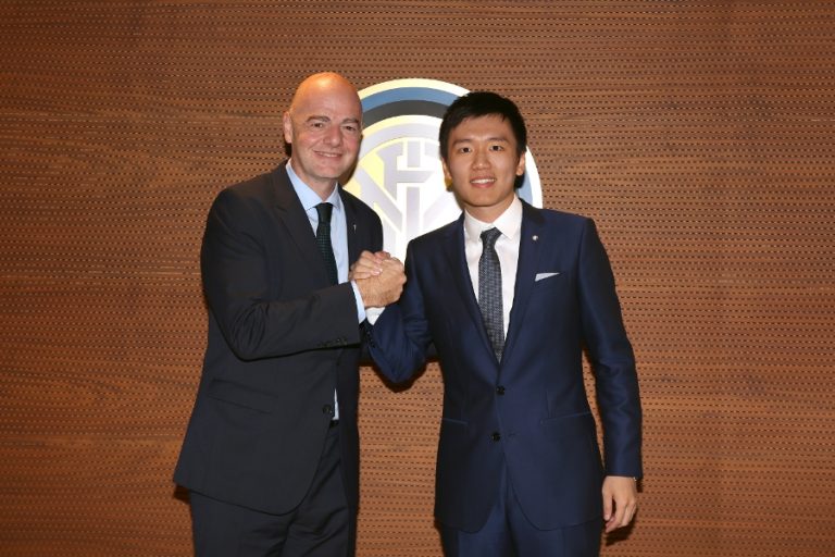 Il presidente FIFA Gianni Infantino in visita all’Inter HQ: ad accoglierlo Zhang e la dirigenza