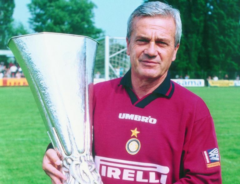 L’Inter omaggia Simoni a 82 anni dalla nascita: “Allenatore, padre e maestro”
