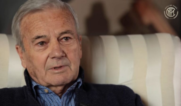 VIDEO – Da Ronaldo alla Coppa Uefa, l’ultima intervista di Simoni. L’omaggio dell’Inter: “Allenatore gentiluomo”