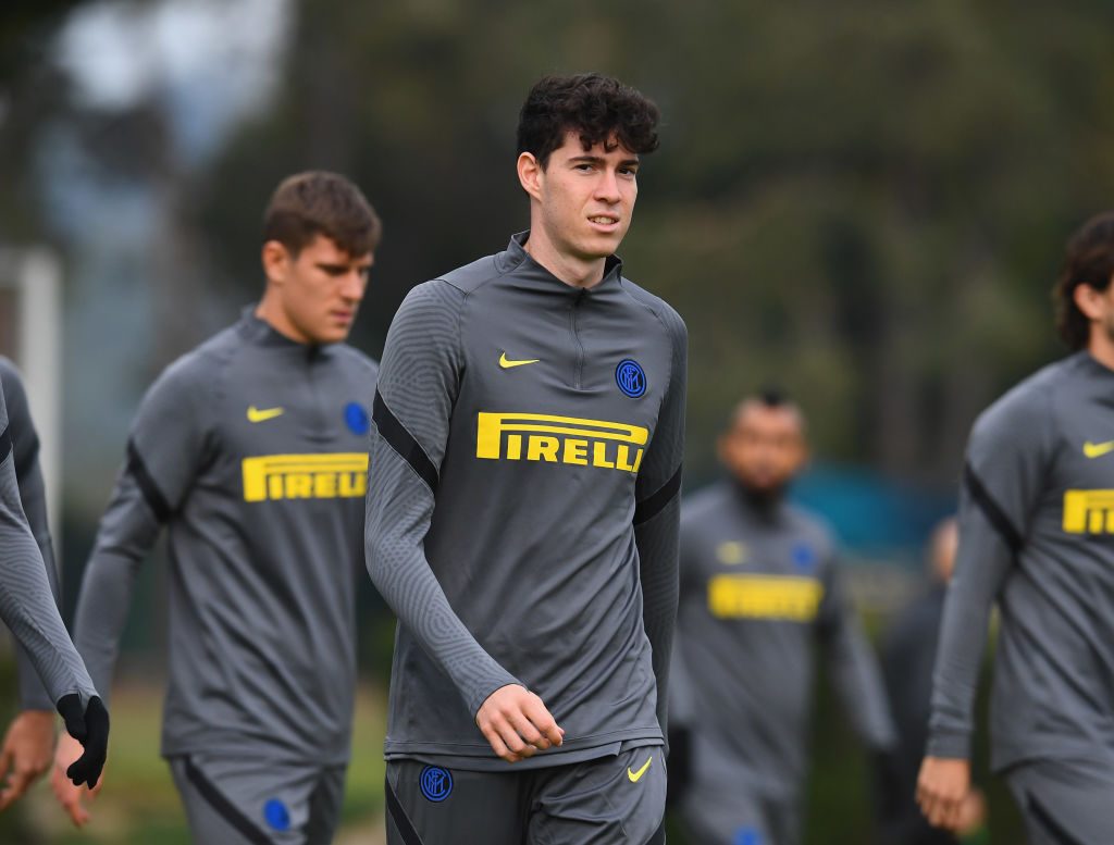CM.com – Inter-Bastoni, avanti insieme fino al 2025. I dettagli del contratto: le big d’Europa alzano bandiera bianca