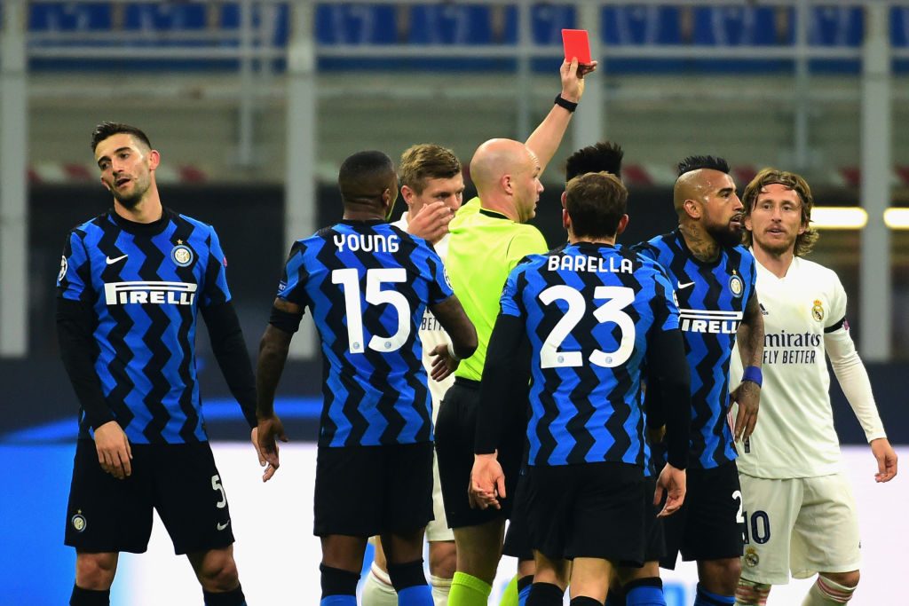 GdS – La moviola di Inter-Real Madrid: Barella ingenuo, Vidal folle. Ma manca un rigore su Gagliardini