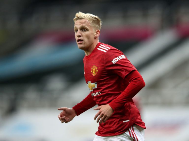 Dalla Spagna – Conte cerca rinforzi a centrocampo: torna di moda van de Beek, lo United apre Van de Beek Inter
