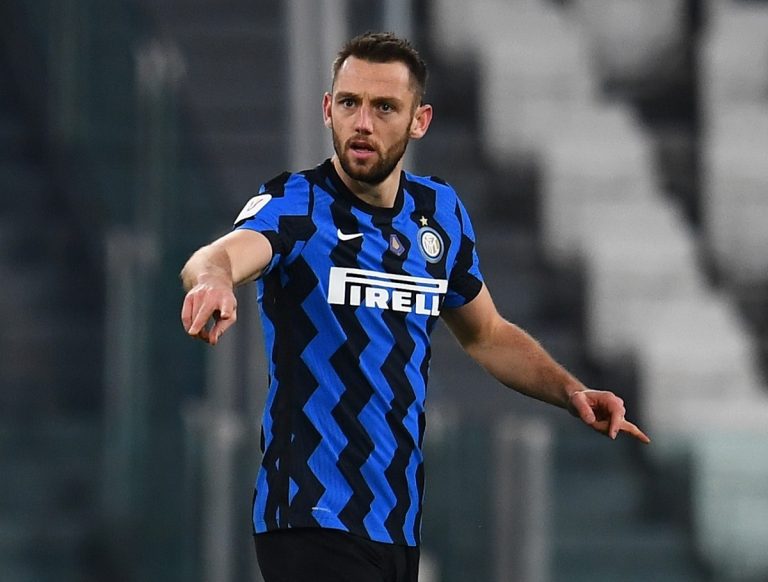 UFFICIALE – De Vrij e Vecino positivi. L’Ats di Milano blocca Inter-Sassuolo e i nazionali De Vrij Inter