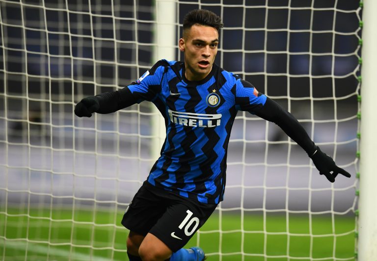 Dall’Inghilterra – Una voce avverte l’Inter: “Il Manchester United cerca un attaccante in stile Lautaro Martinez”