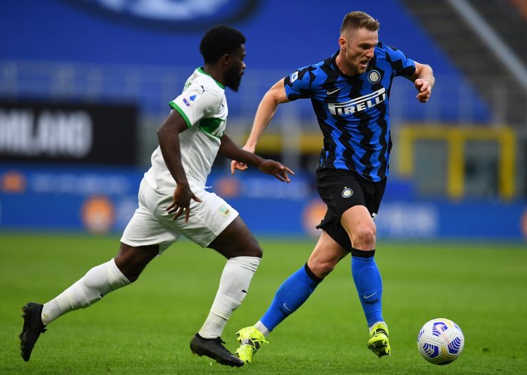 GdS – La moviola di Inter-Sassuolo: brivido de Vrij su Raspadori. Fuorigioco giusto su Lukaku Skriniar Inter