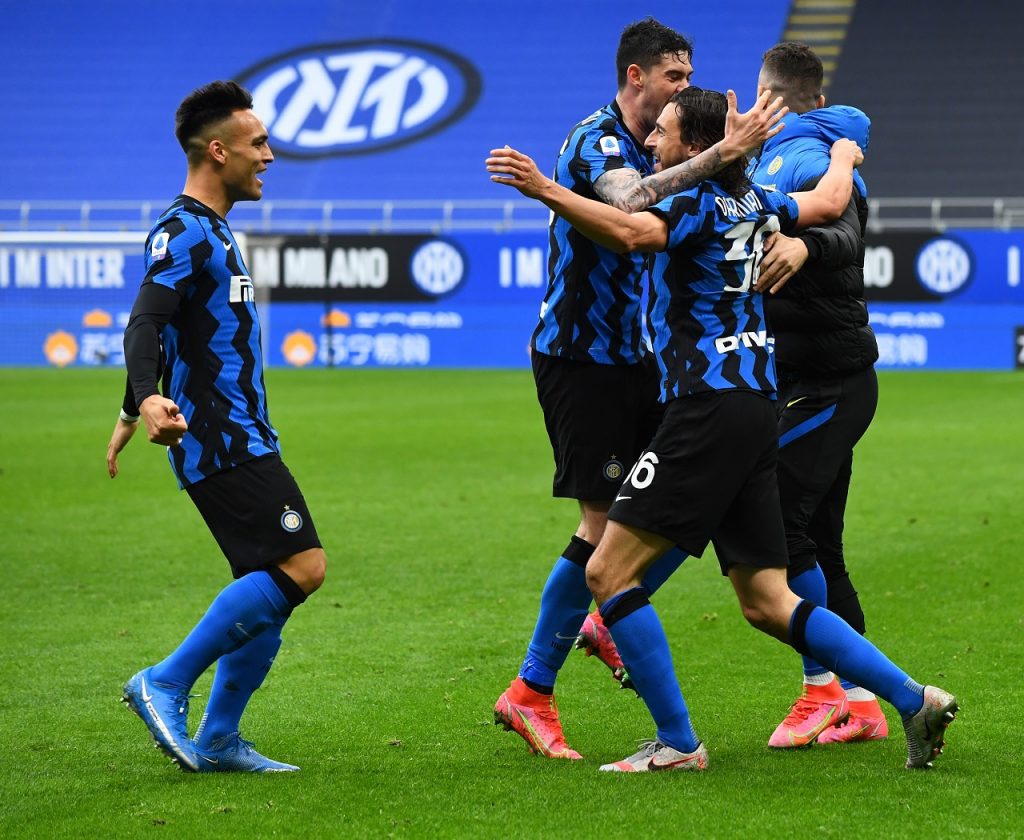 I Top&Flop di Inter-Cagliari: Darmian decisivo, Brozovic è da tutte le parti. De Vrij non concede nulla
