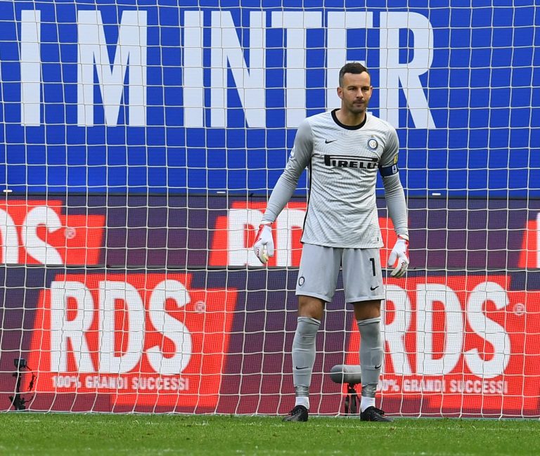 Inzaghi riparte da capitan Handanovic, ma è rebus per il suo vice. Da Radu a Sepe e Brazao: le ultime
