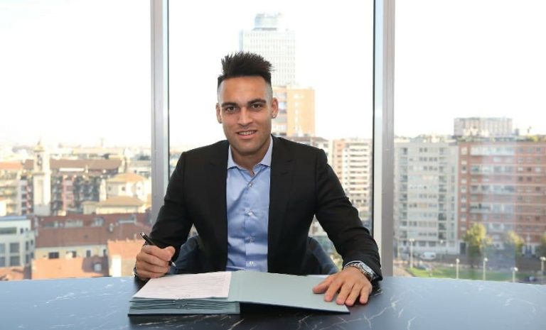 UFFICIALE – Lautaro Martinez prolunga con l’Inter fino al 2026