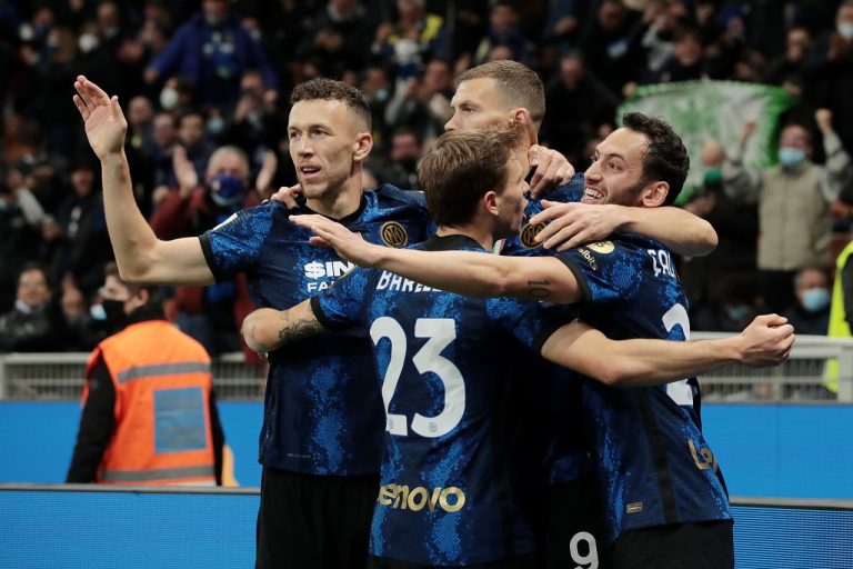 Juve eliminata, l’Inter se la ride e non solo per la rivalità: come cambiano gli incassi nerazzurri Inter-Juve