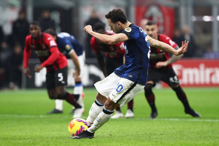 FINALE Milan-Inter (1-1): grandi ritmi a San Siro, finisce pari