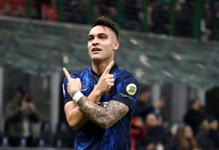 Verso Juventus-Inter: Lautaro è tornato negativo. Le ultime su de Vrij e Brozovic Lautaro Inter