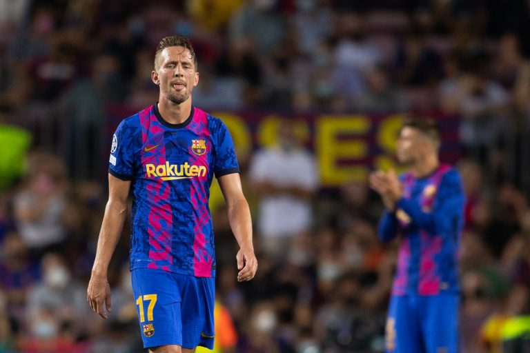 Scambio de Jong-Sanchez: chi ci guadagnerebbe tra Inter e Barcellona
