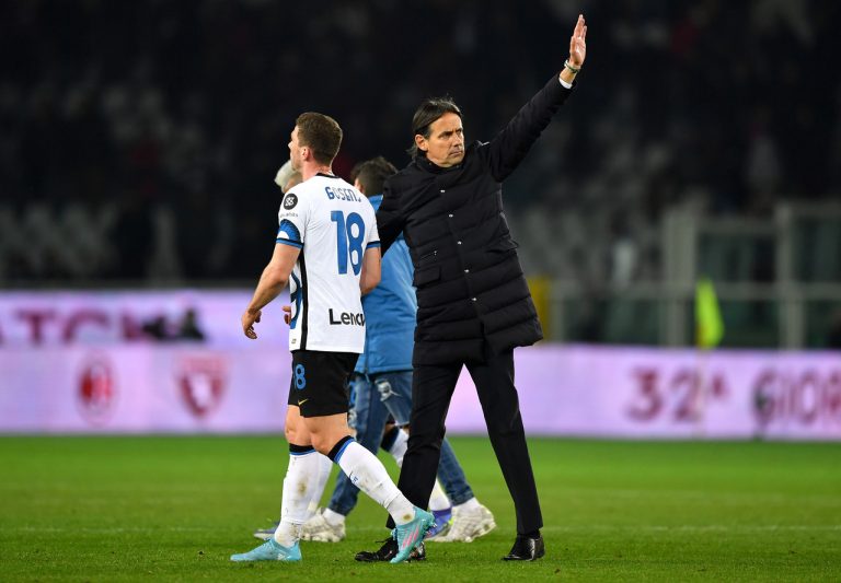 Se il primo posto logora chi ce l’ha: Milan, Napoli, ora sono problemi vostri