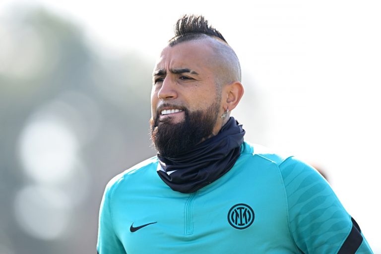 Verso Liverpool-Inter, allenamento con la dirigenza al completo. Chi prende il posto di Barella?