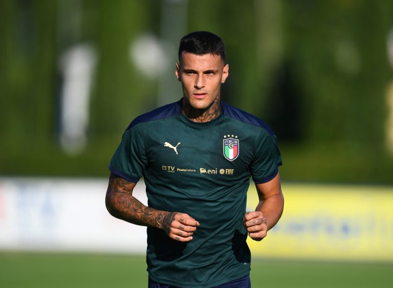 Mercato – Inter, Scamacca in stand-by: su di lui piomba l’Arsenal