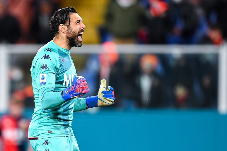 Inter, non solo Onana per la porta: spunta l’idea Sirigu? Sirigu