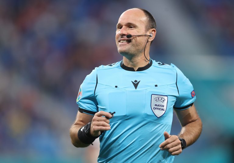 Liverpool-Inter, designato l’arbitro del match: è lo spagnolo Lahoz