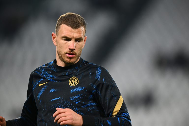 CdS – Inter, anche Dzeko finisce tra i cedibili: porte spalancate per Dybala