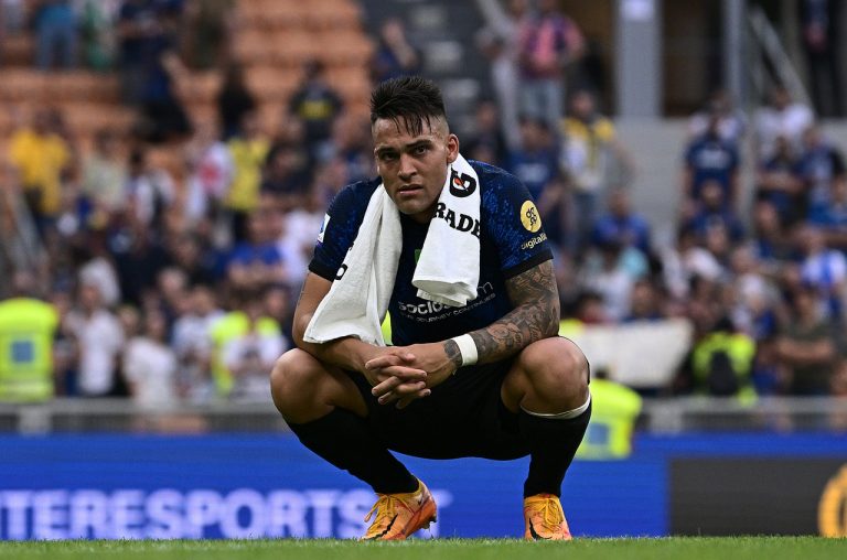 Lautaro ancora all’Inter per vincere: il segnale da Barella. E il mercato cosa dirà?