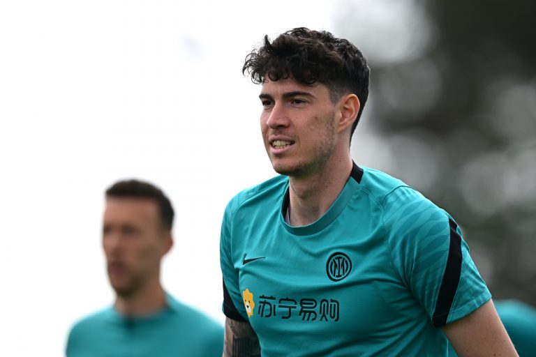 Le ultime di formazione verso Milan-Inter: Bastoni in forse, tre dubbi per Inzaghi Bastoni Inter