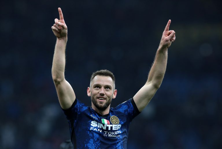 Cosa dovrebbe fare l’Inter con de Vrij (se partisse Skriniar)