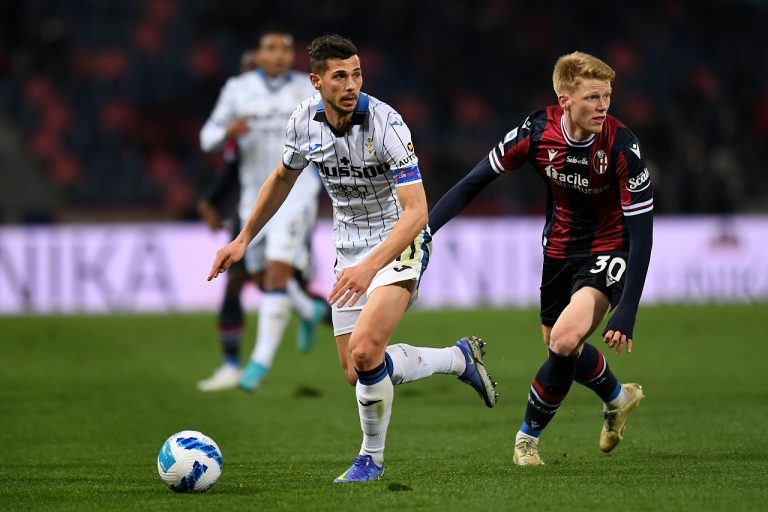 Inter sulle tracce di Schouten: l’identikit del centrocampista del Bologna Schouten Bologna