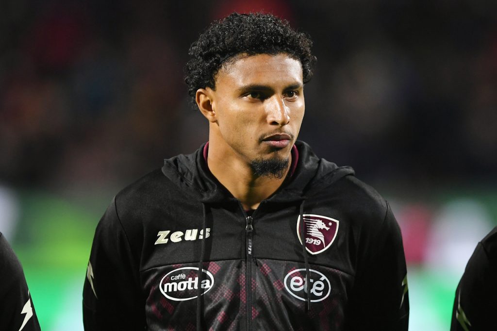 L’AD della Salernitana conferma: “Stiamo parlando con l’Inter per Ederson”