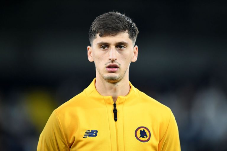 Mercato – Movimenti in difesa, TS: “L’Inter si ributta su Kumbulla”