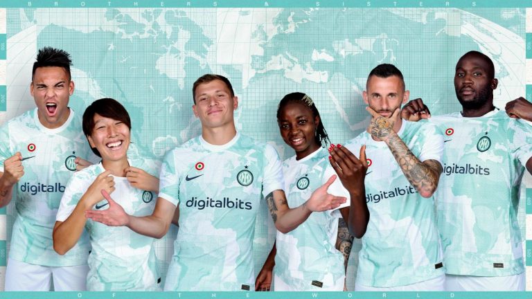 UFFICIALE – L’Inter presenta la seconda maglia per la stagione 2022/23