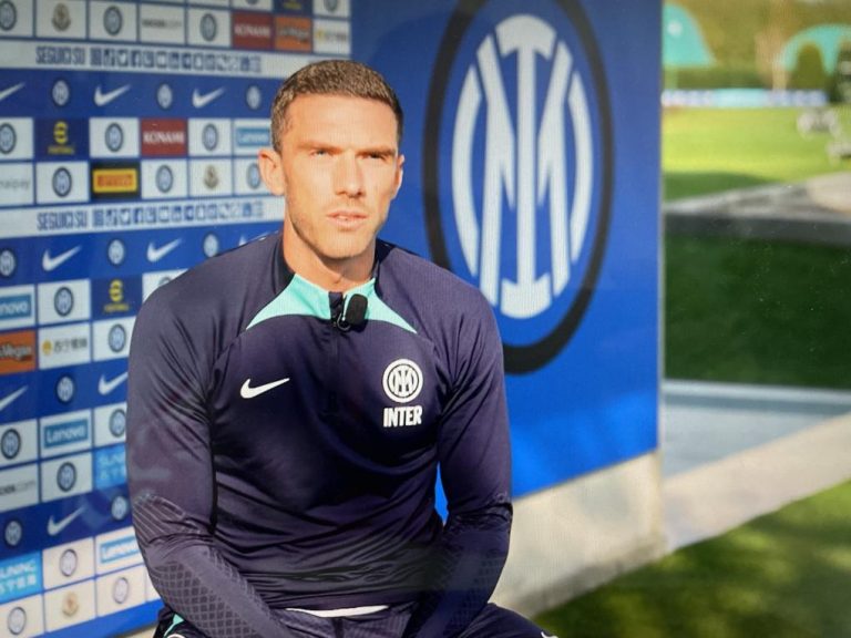 Gosens: “L’Inter si merita il vero Robin. Inzaghi mi capisce, ora voglio continuità”