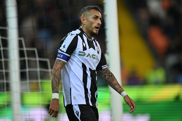 Mercato – Pista Pereyra per il centrocampo: l’Inter lo vuole a parametro zero Roberto Pereyra