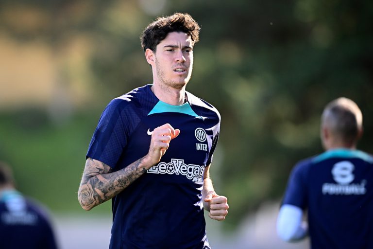 SM – L’Inter ha l’offerta di rinnovo per Bastoni, ma potrebbe non bastare Alessandro Bastoni