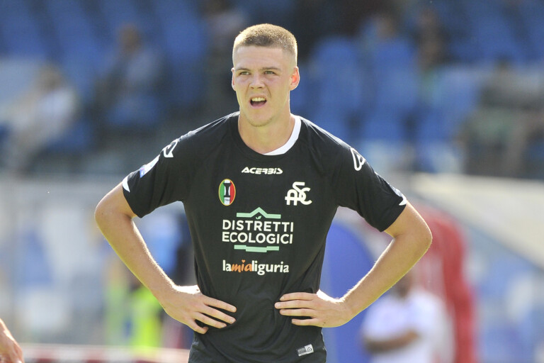 Mercato – Pedullà: “L’Inter fa sul serio per Holm, ma c’è la Juventus”