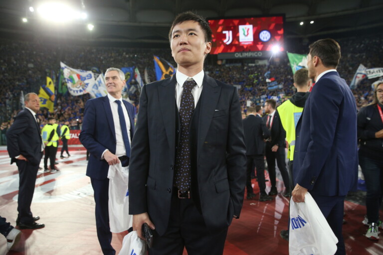 Zhang volontà chiara: rifinanziare il debito e tenersi l’Inter
