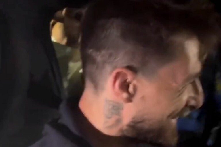 VIDEO – Gioia INCONTENIBILE dei tifosi: Acerbi ASSEDIATO!