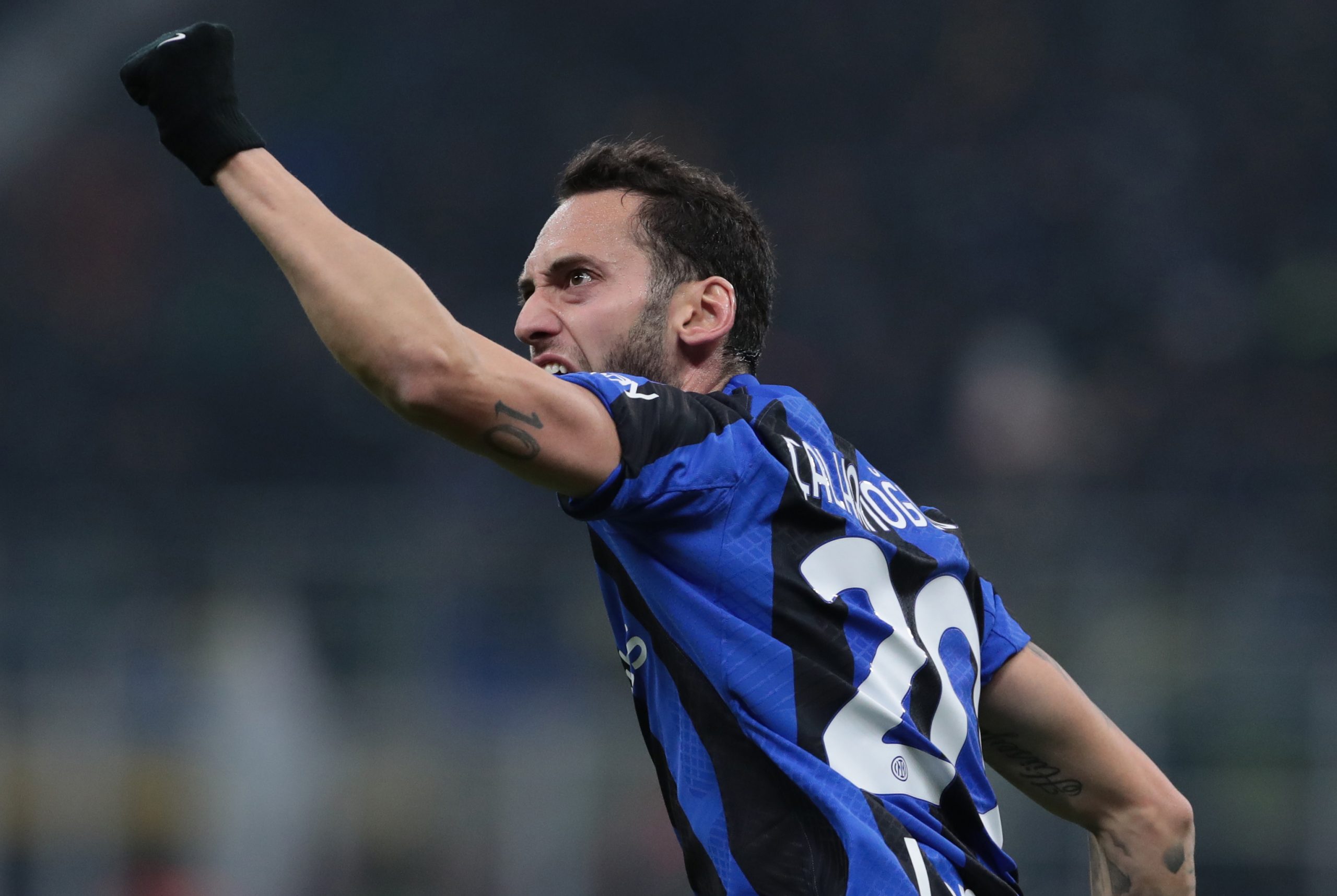 Calhanoglu da blindare: c’è la data per l’incontro. Obiettivo niente più casi Skriniar