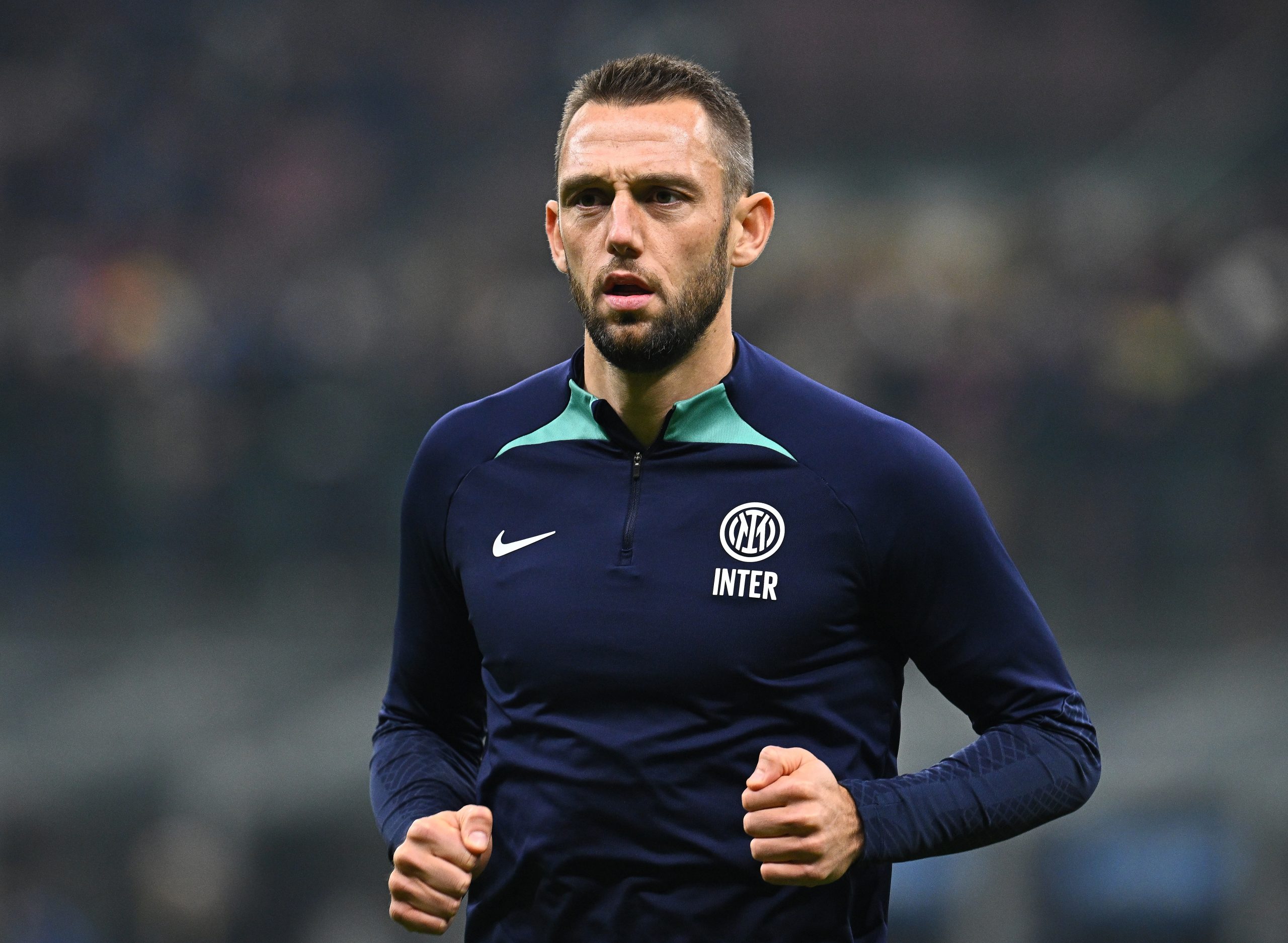 Pastorello, agente De Vrij e Acerbi: “Ci sono dei discorsi aperti, ma vedremo. “ Stefan De Vrij