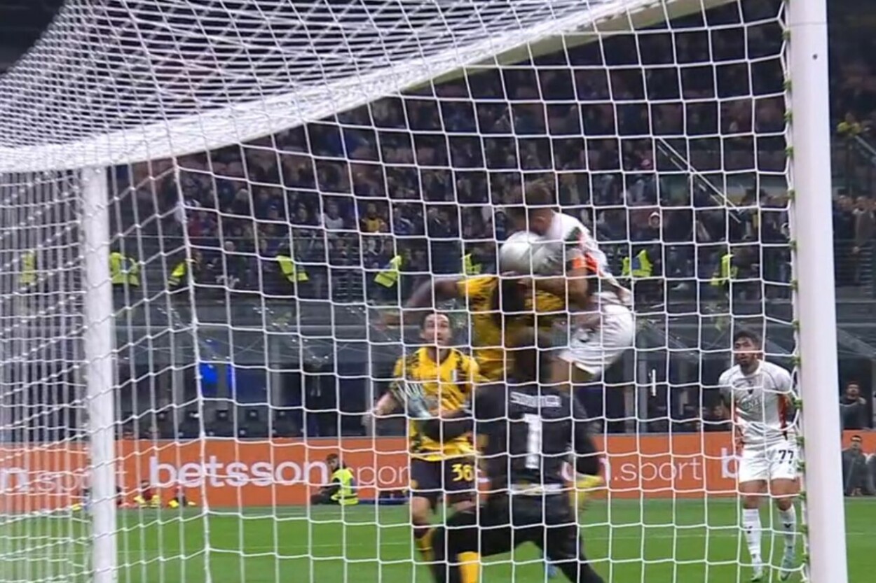 CAOS Var: perché il gol del Venezia è stato annullato