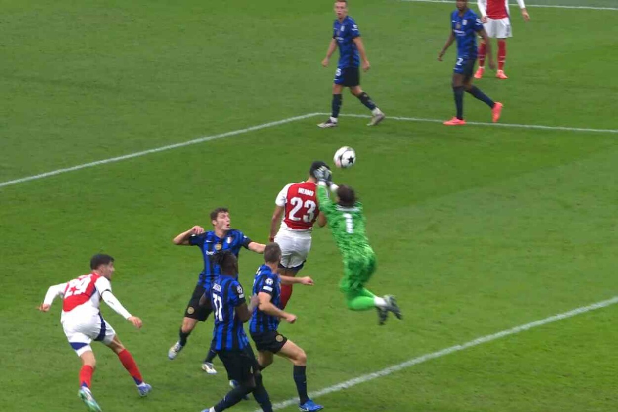 “Mancano rigore e cartellino rosso”: la MOVIOLA di Inter-Arsenal