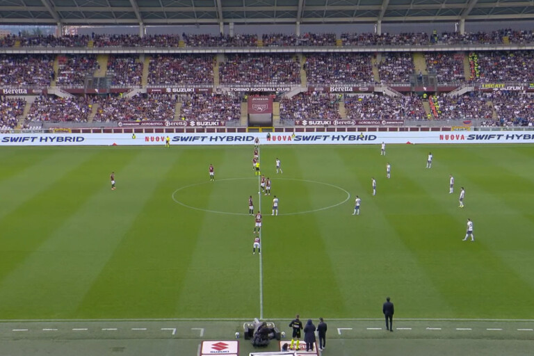 La CRONACA in diretta di TORINO-INTER 0-2: vittoria sotto il diluvio Squadre in campo per Torino-Inter