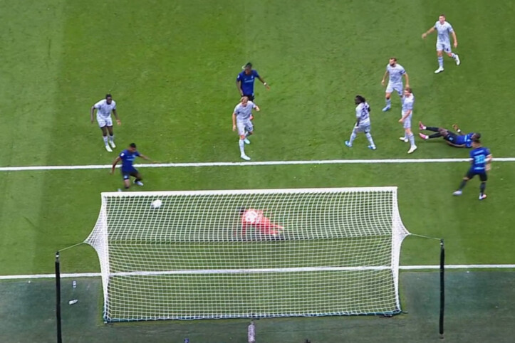 Gol di Dumfries in Inter-Udinese