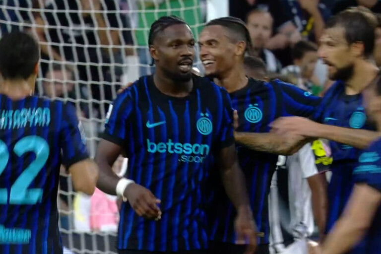 Marcus Thuram dopo il gol in Juventus-Inter