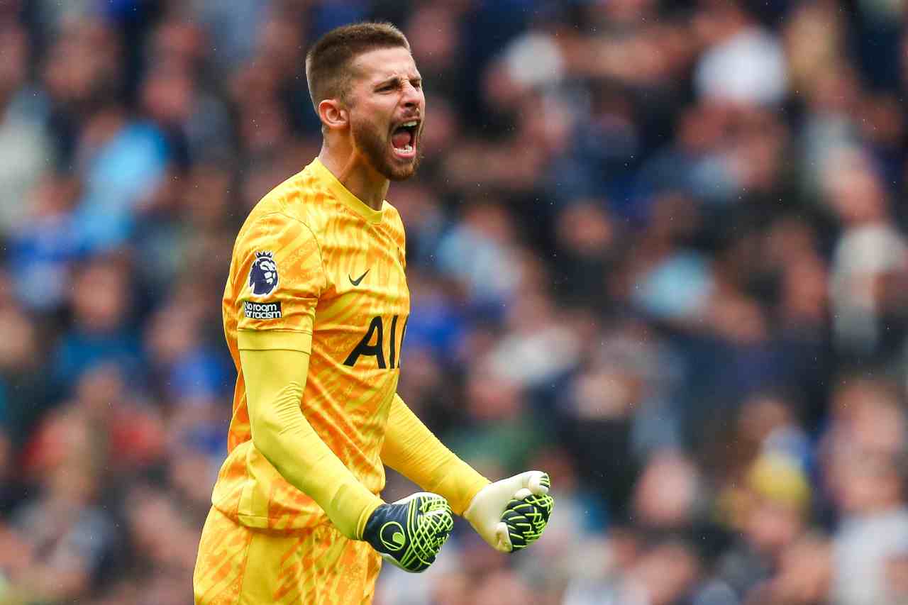 Inter, ricevuti agenti di Dibu Martinez e Vicario: poi il budget su Jones